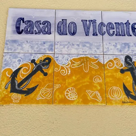 Casa Do Vicente, Localizada A 1.7km Da Praia. Holiday home *