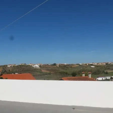 Ferienhaus Casa Do Vicente, Localizada A 1.7km Da Praia. *